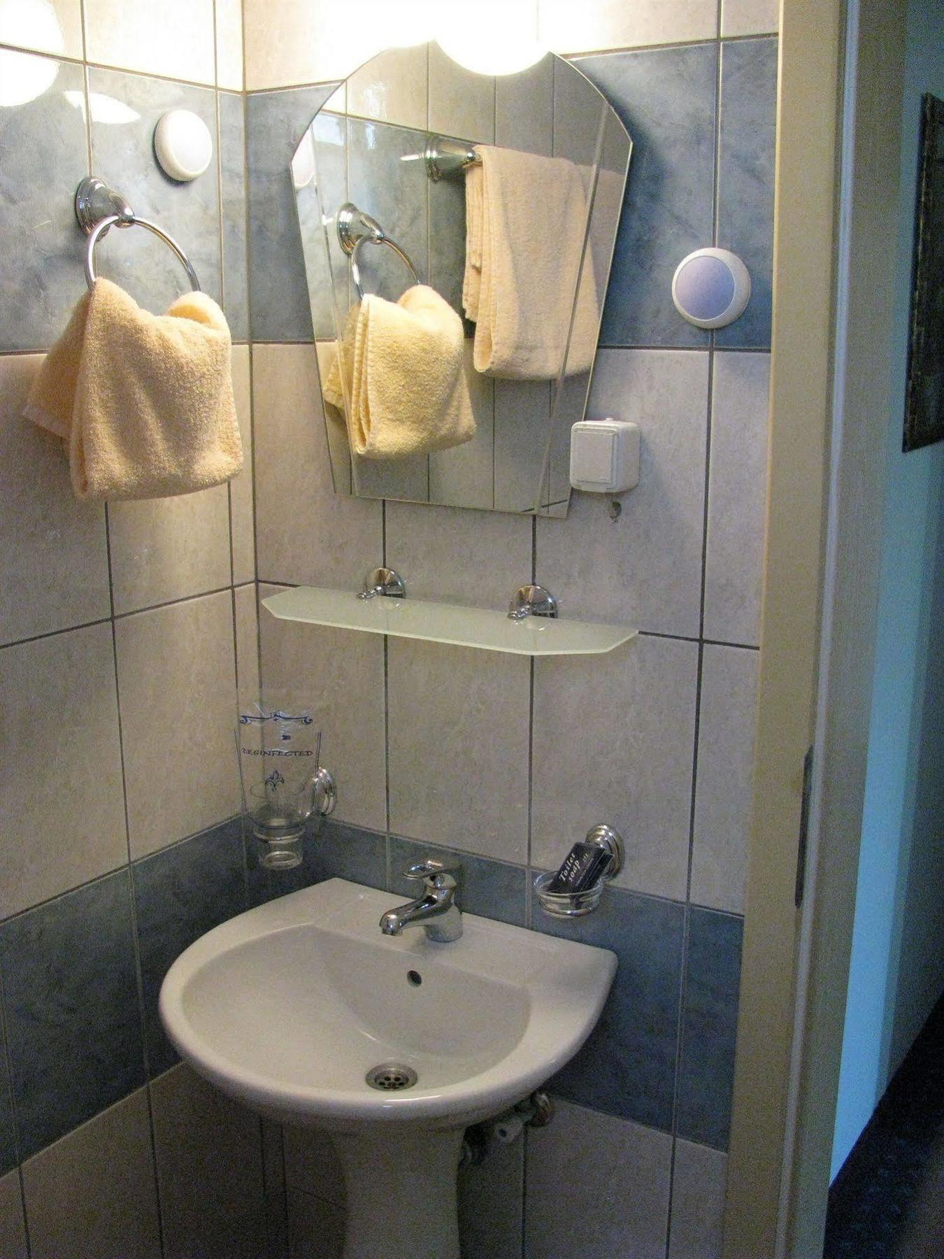 Hotel Vergina Skopje Extérieur photo